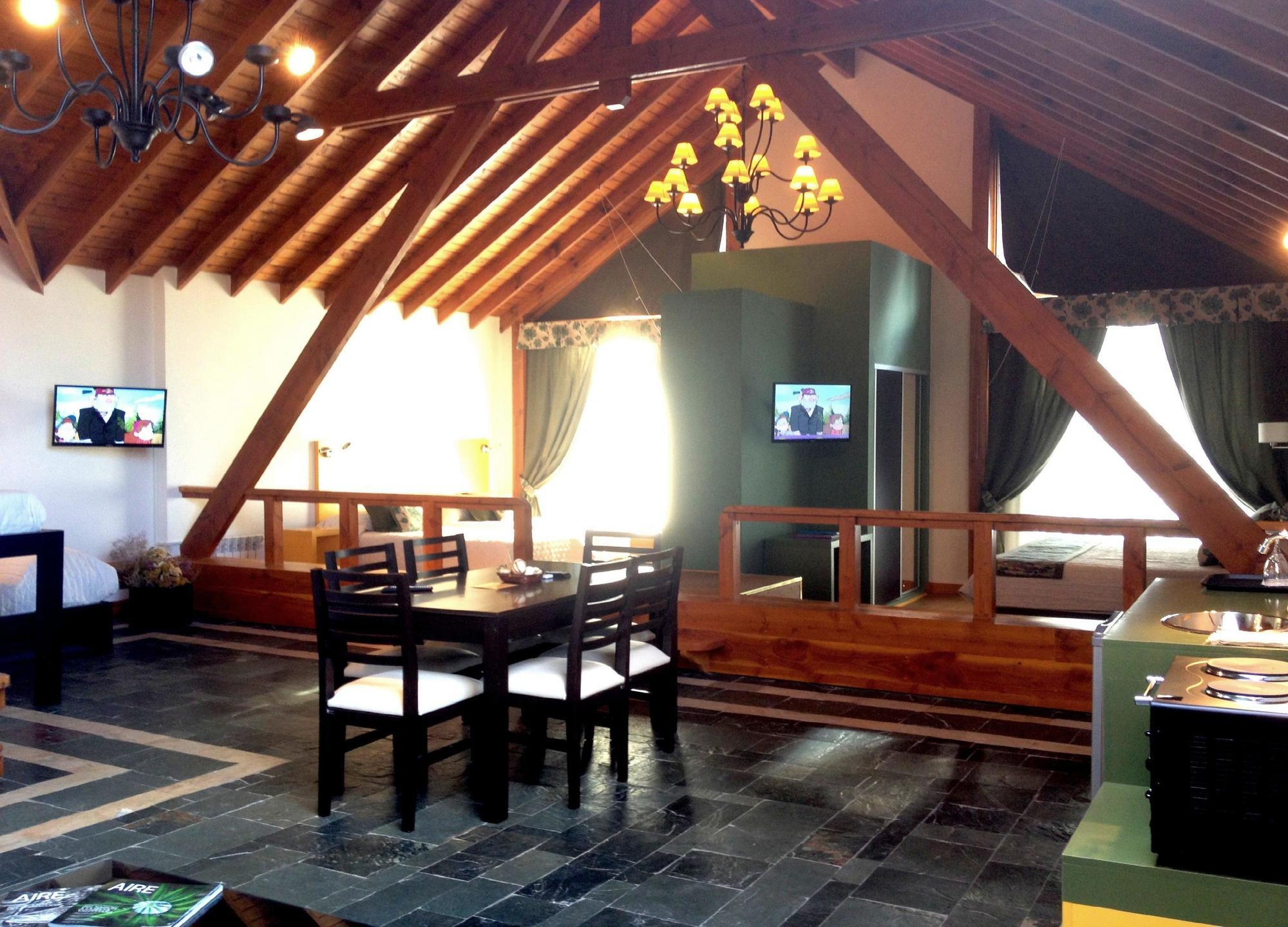 Hosteria Patagon Вілья-Ла-Ангостура Екстер'єр фото